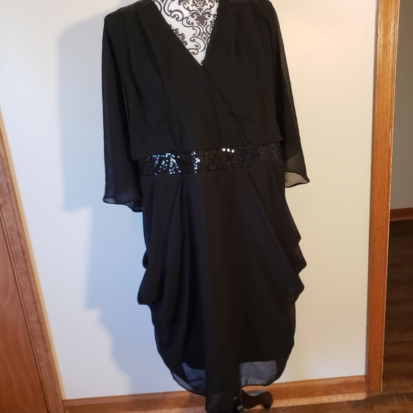 City Chic Dresses & Skirts - City Chic Black Cocktail Dress